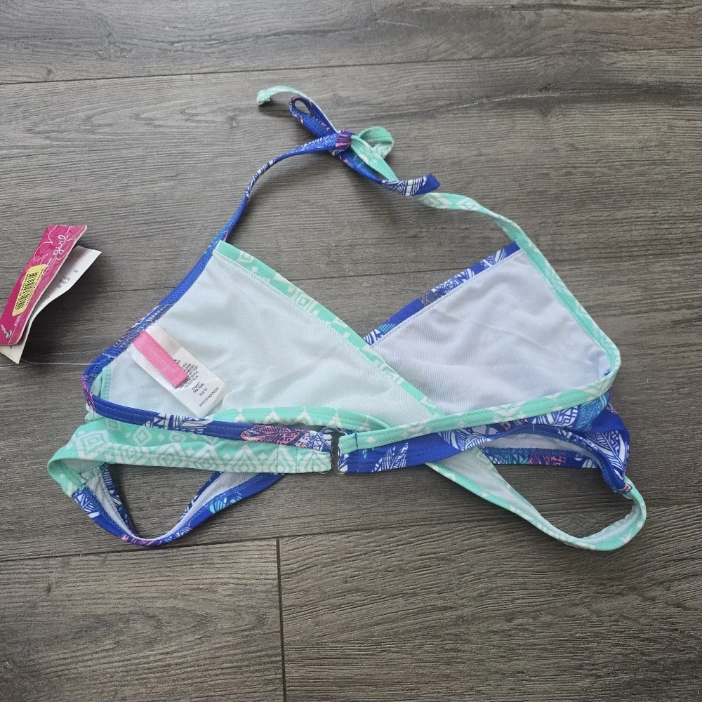 Gossip Girl Dead Stock 2015 NWT Girls Swim Suit Top Size 16
